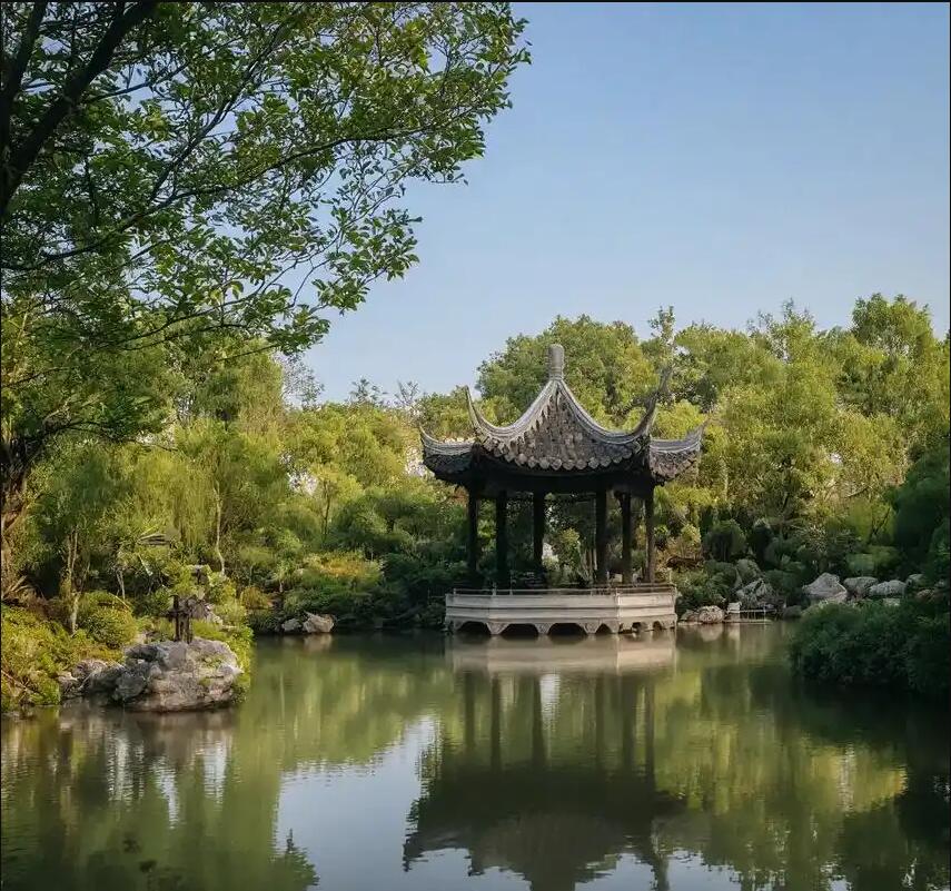 汕头距离餐饮有限公司